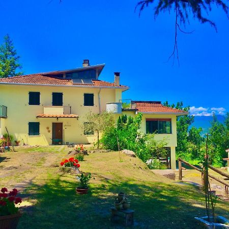 Гостевой дом Le Apuane Mezzana  Экстерьер фото